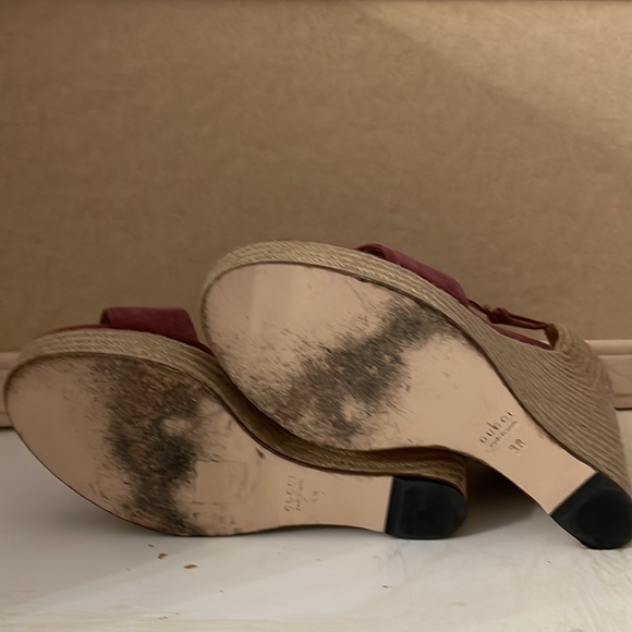 Gucci Horsebit  light wine suede and raffia wedge - Picture 7 of 10